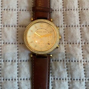 MICHAEL KORS Watch, needs battery
